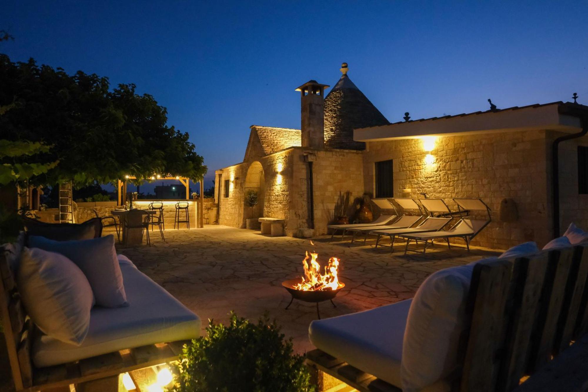 Trullo Natu - Private Villa アルベロベッロ エクステリア 写真